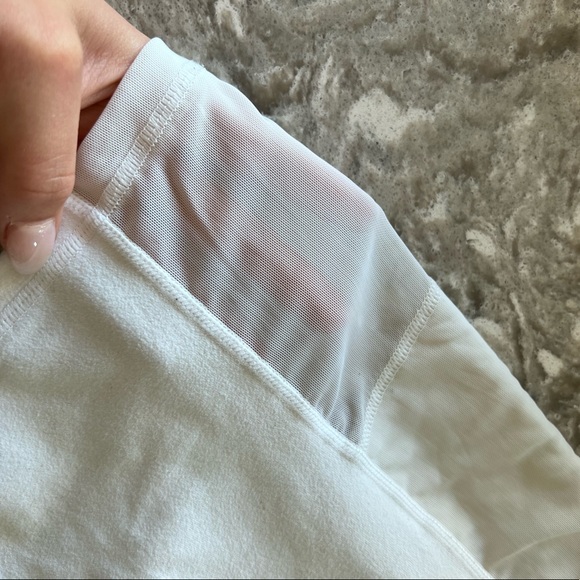 Fabletics biker short - Picture 2 of 5